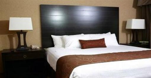 фото отеля Best Western Plus InnSuites Yuma Mall Hotel & Suites