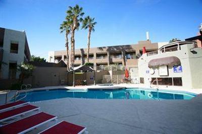 фото отеля Best Western Plus InnSuites Yuma Mall Hotel & Suites