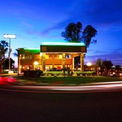 фото отеля Best Western Plus InnSuites Yuma Mall Hotel & Suites