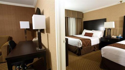 фото отеля Best Western Plus InnSuites Yuma Mall Hotel & Suites
