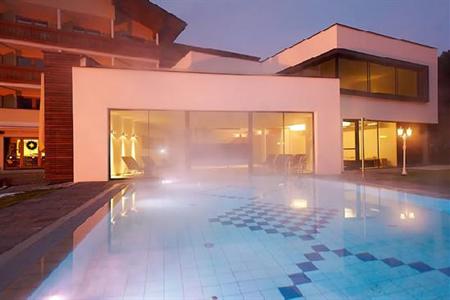 фото отеля Hotel Alpenhof Flachau