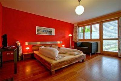 фото отеля Hotel Schnyder
