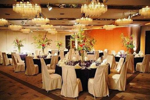 фото отеля ANA Crowne Plaza Kobe