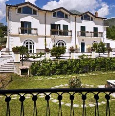 фото отеля Villa Rizzo Resort San Cipriano Picentino