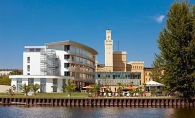 фото отеля Arcona Hotel Am Havelufer Potsdam
