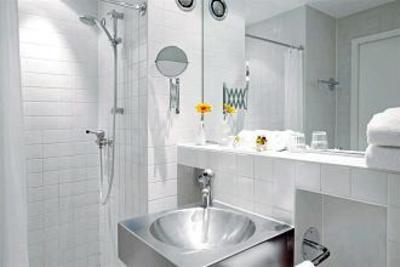 фото отеля Arcona Hotel Am Havelufer Potsdam