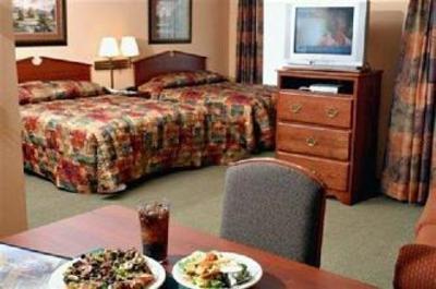 фото отеля GrandStay Residential Suites Hotel Ames