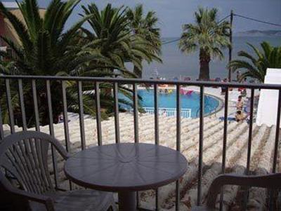 фото отеля Maria's Beach Hotel & Apartments