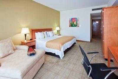 фото отеля Holiday Inn Irapuato
