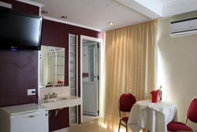 фото отеля Hotel A&B International