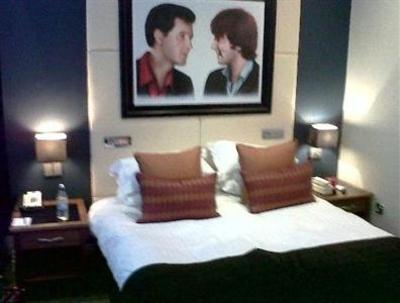 фото отеля Hard Days Night Hotel