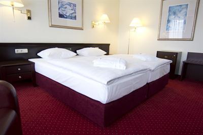 фото отеля Sachsenwald Hotel Reinbek
