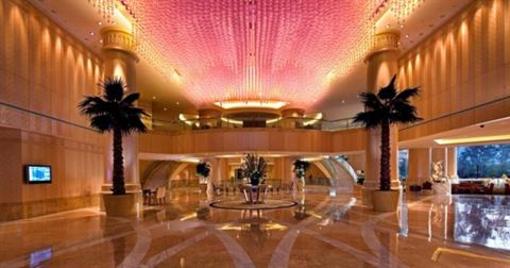 фото отеля One World Hotel