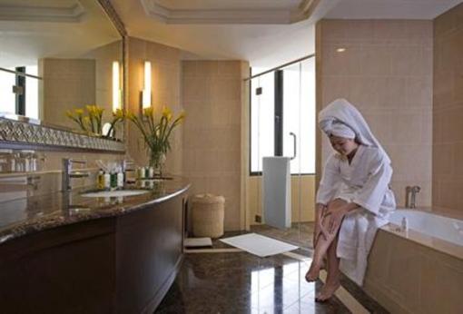 фото отеля One World Hotel