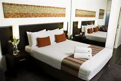 фото отеля Punthill Williamstown Apartment Hotel Melbourne