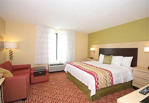 фото отеля TownePlace Suites Columbia SE Fort Jackson