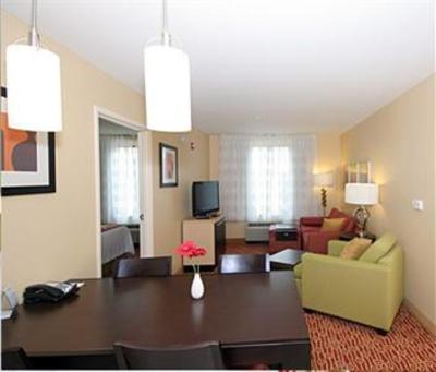 фото отеля TownePlace Suites Columbia SE Fort Jackson