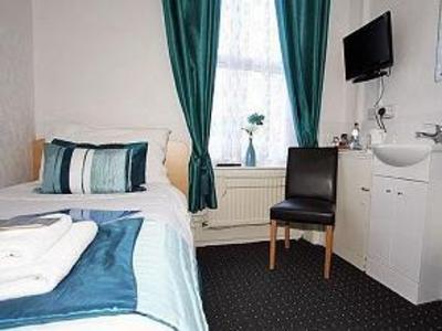 фото отеля Brooklands Guest House Weston-super-Mare