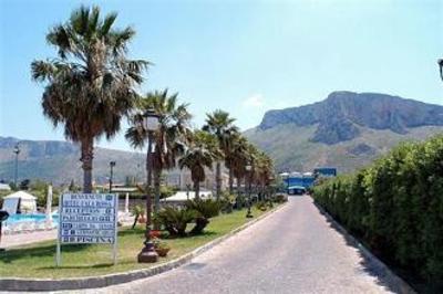 фото отеля Hotel Cala Rossa