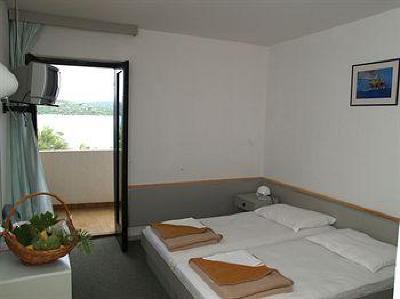 фото отеля Hotel Miran Pirovac