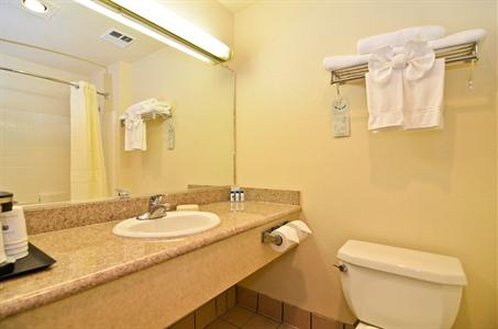 фото отеля BEST WESTERN Vineyard Inn
