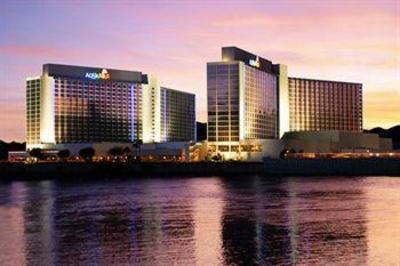 фото отеля Aquarius Casino Resort