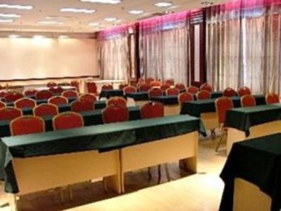 фото отеля Kashi New Delhi Hotel