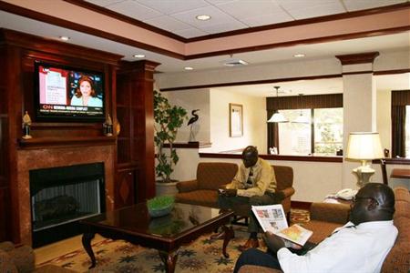 фото отеля Hampton Inn Capital Boulevard North Raleigh