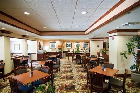 фото отеля Hampton Inn Capital Boulevard North Raleigh