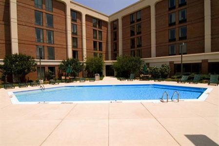 фото отеля Hampton Inn Capital Boulevard North Raleigh