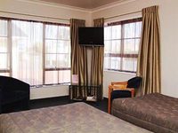 Barclay Motel