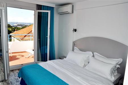 фото отеля Hotel Juan Beach