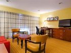 фото отеля Courtyard by Marriott Madison East