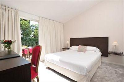 фото отеля Best Western Relais De Font Mourier Hotel Cogolin