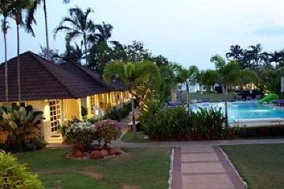 фото отеля Baansiri On Sea Resort Rayong