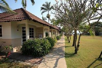 фото отеля Baansiri On Sea Resort Rayong