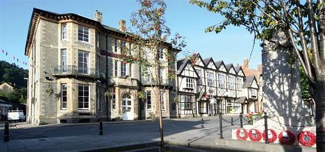 фото отеля Knighton Hotel