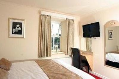 фото отеля Knighton Hotel