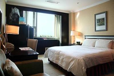 фото отеля Days Hotel Zhuozhan Changchun