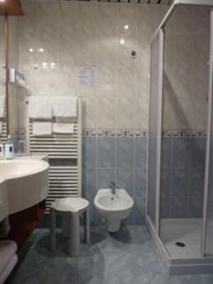 фото отеля Hotel Lucia Levico Terme