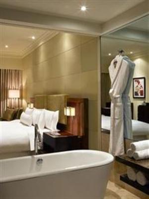 фото отеля The Westin Pune Koregaon Park