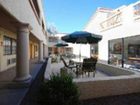 фото отеля Ramada Foothills Inn & Suites