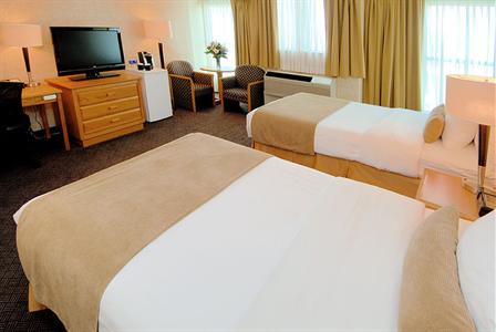 фото отеля BEST WESTERN PLUS Downtown Vancouver