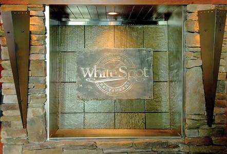 фото отеля BEST WESTERN PLUS Downtown Vancouver