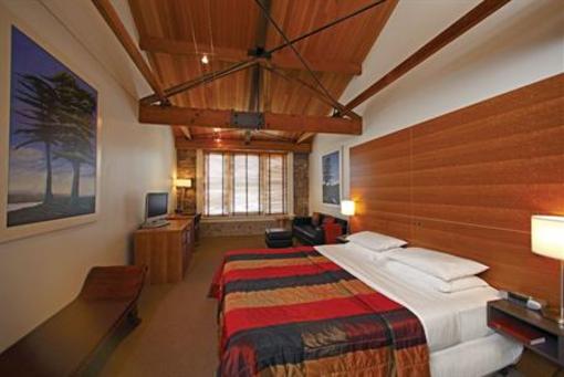 фото отеля The Henry Jones Art Hotel