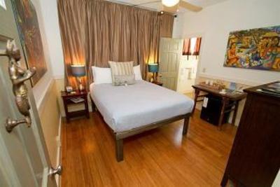 фото отеля Paia Inn Hotel