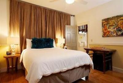 фото отеля Paia Inn Hotel