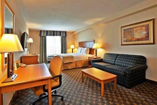 фото отеля Holiday Inn Hotel & Conference Center