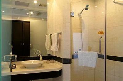 фото отеля Qingdao Marco Polo Commercial Hotel