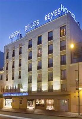 фото отеля Hotel Medium Virgen de los Reyes